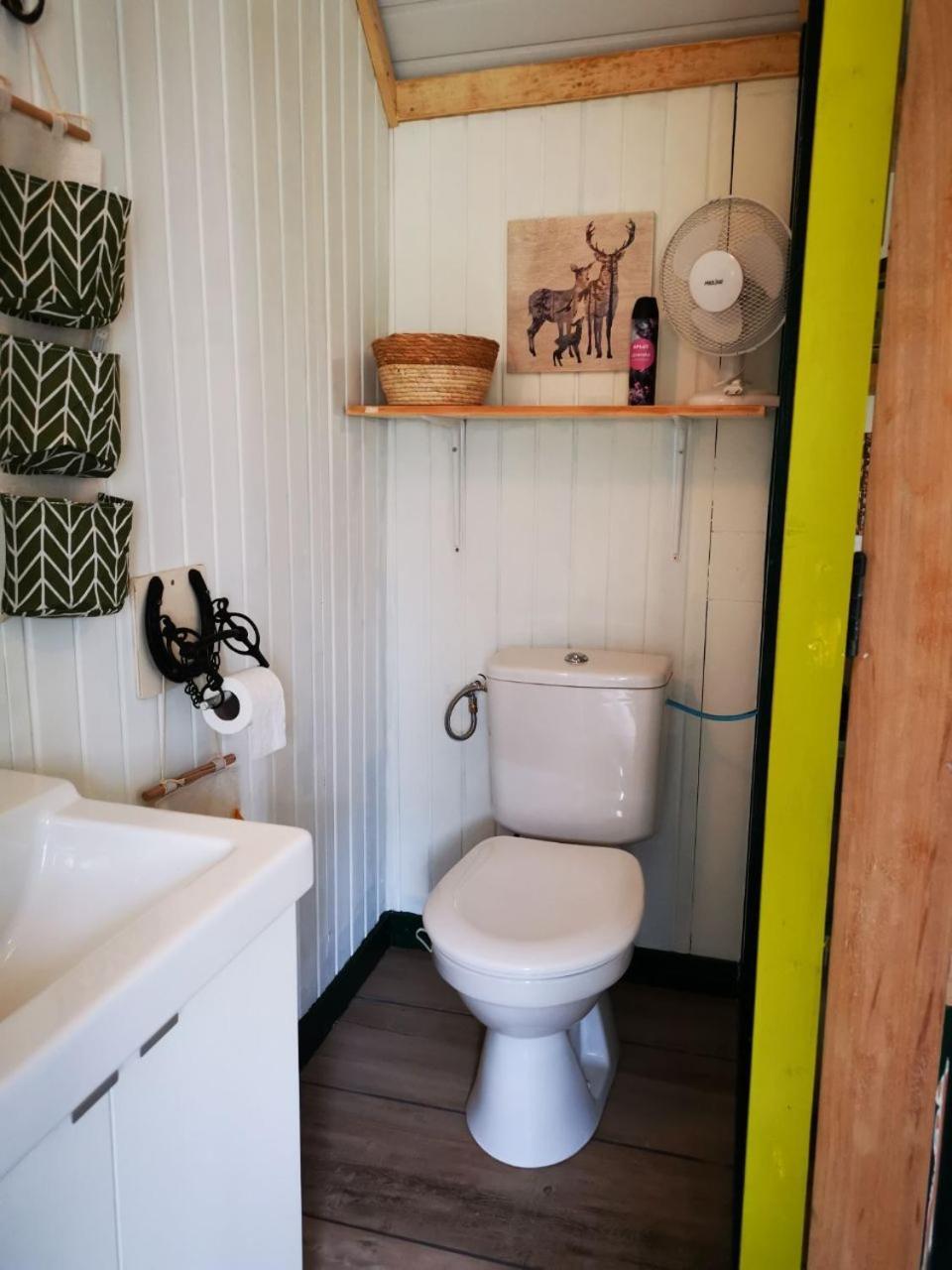 Trekkershut - Tiny House - Hikers Cottage Wijster Eksteriør bilde